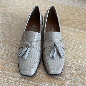 New Donald Pliner Loafers